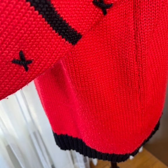 Vintage 1980s sweater, red, black, yellow oversized top, Michel Sport 12/14 (L) - Picture 3 of 10